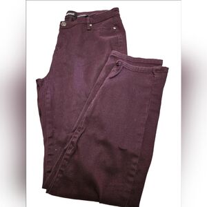 Buffalo David Bitton Woman's Burgundy Denims
